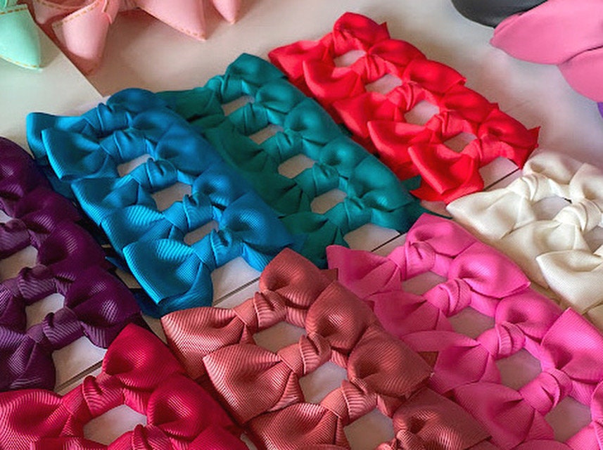 Elegant Classic Bow Hair Clip for Girls - Timeless Hair Accessories