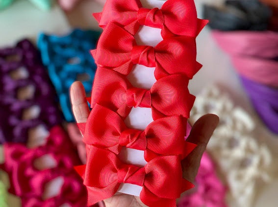 Elegant Classic Bow Hair Clip for Girls - Timeless Hair Accessories